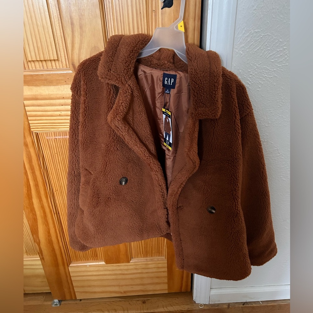 Gap Sherpa teddy coat caramel color